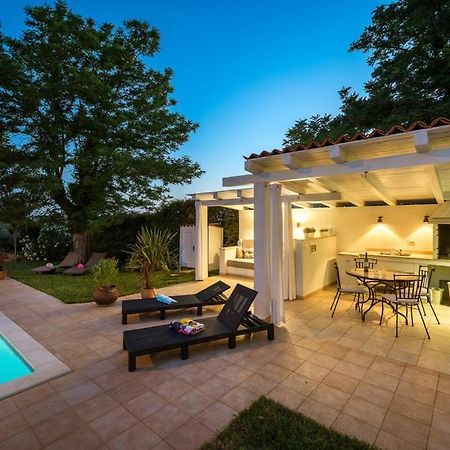 Villa Vigneri Novigrad Istria Exterior foto
